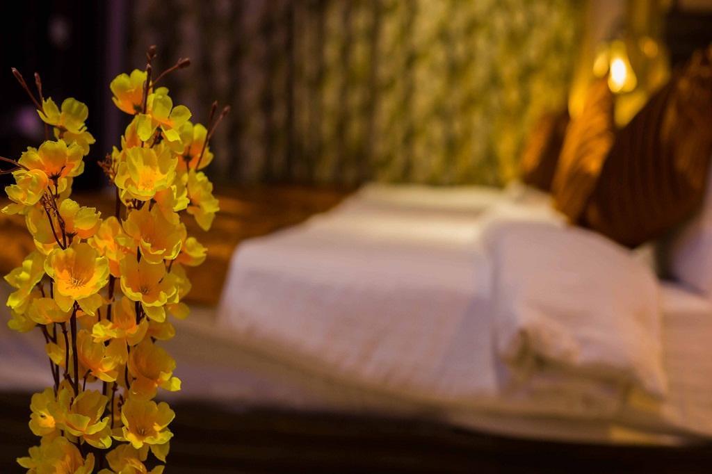 Hotel Kings Regency Drang Екстериор снимка
